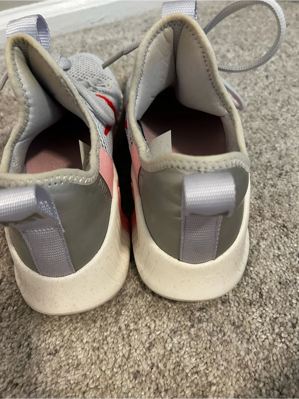 Nike sneakers like new worn once
